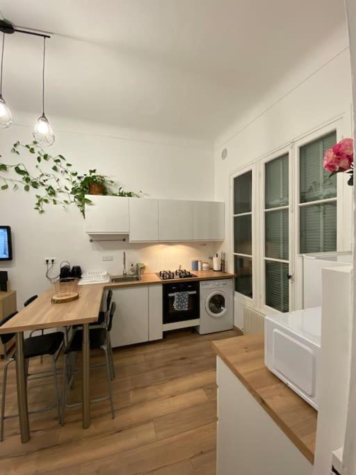 Appartement Proche Plages - Parking Gratuit Menton Exterior foto